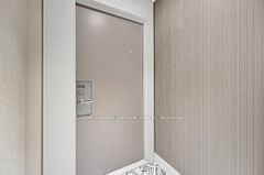 28 Widmer Street 2929, Toronto, ON M5V 0T2