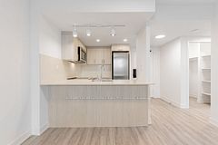 191 Sherbourne Street 117, Toronto, ON M5A 3X1