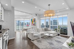 30 Ordnance Street 1811, Toronto, ON M6K 0C8