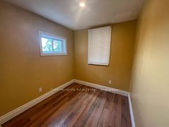 1113 Davenport Road, Toronto, ON M6G 2C3