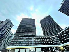 68 Esther Shiner Boulevard 2210, Toronto, ON M2K 0J6