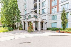 18 William Carson Crescent 816, Toronto, ON M2P 2G6