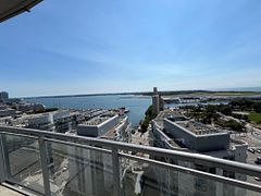 38 Dan Leckie Way 2215, Toronto, ON M5V 2V6