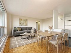 666 Spadina Avenue 510, Toronto, ON M5S 2H8