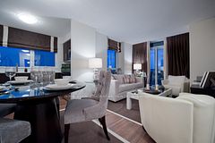105 Harrison Garden Boulevard 1405, Toronto, ON M2N 0C3