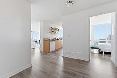 15 Fort York Boulevard 4212, Toronto, ON M5V 3Y4