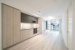 400 King Street W 610, Toronto, ON M5V 1K2