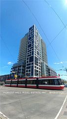 501 St Clair Avenue W 809, Toronto, ON M5P 0A2