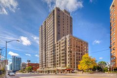 5418 Yonge Street 1601, Toronto, ON M2N 5R8
