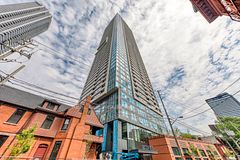 609 Sherbourne Street 3008, Toronto, ON M4X 0A4