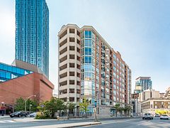 20 Collier Street 303, Toronto, ON M4W 3Y4