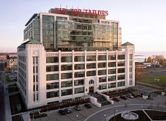 637 Lake Shore Boulevard W 805, Toronto, ON M5V 3J6