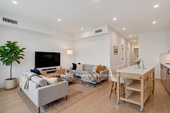 484 Westmount Avenue, Toronto, ON M6E 3N5