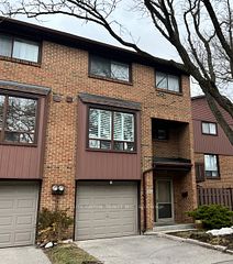 124 Wagon Trail Way, Toronto, ON M2J 4V4