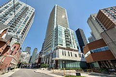 33 Helendale Avenue 1012, Toronto, ON M4R 0A4