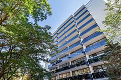 15 Walmer Road 503, Toronto, ON M5R 2X1