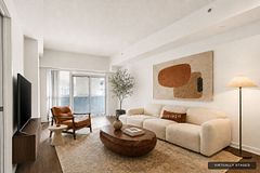 20 Bruyeres Mews 201, Toronto, ON M5V 0G8