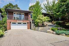 102 Stratford Crescent, Toronto, ON M4N 1C6