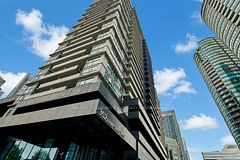 352 Front Street W PH08, Toronto, ON M5V 1B5