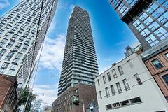 100 Dalhousie Street 414, Toronto, ON M5B 0C7