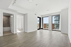 25 Frederick Todd Way 904, Toronto, ON M4G 0C9
