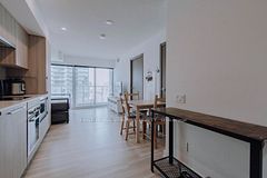 17 Bathurst Street 1609, Toronto, ON M5V 0N1