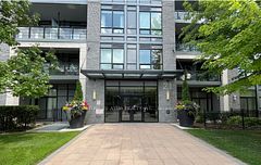 21 Clairtrell Road 201, Toronto, ON M2N 0G8