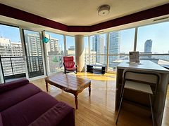 25 Carlton Street 2309, Toronto, ON M5B 1L4