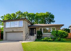 11 Geddes Court, Toronto, ON M3H 2W7