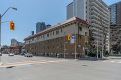 608 Church Street B5, Toronto, ON M4Y 2E7