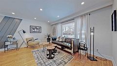 17 Baroness Crescent Upper, Toronto, ON M2J 3K4