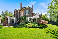 236 Poplar Plains Road, Toronto, ON M4V 2N7