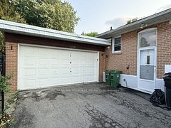 359 Patricia Avenue Bsmt, Toronto, ON M2R 2M8