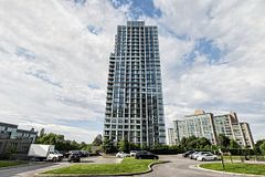 18 Graydon Hall Drive 2006, Toronto, ON M3A 0A4