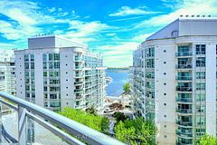 38 Dan Leckie Way S 1016, Toronto, ON M5V 2V6