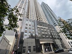 35 Balmuto Street 501, Toronto, ON M4Y 0A3