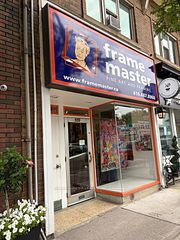 559A Mount Pleasant Road, Toronto, ON M4S 2M5