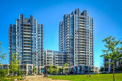 120 Harrison Garden Boulevard 1406, Toronto, ON M2N 0H1