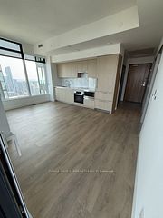3 Concord Cityplace Way 5105, Toronto, ON M5V 0X4