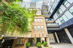 19 Dundonald Street 305, Toronto, ON M4Y 1K3