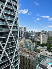 238 Simcoe Street 2806, Toronto, ON M5T 0E2