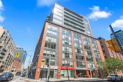 205 Frederick Street 704, Toronto, ON M5A 4V3