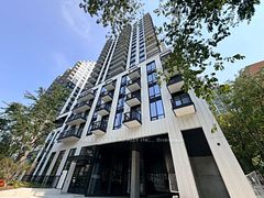 91 Montclair Avenue 508, Toronto, ON M5P 0B1