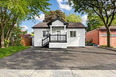 95 Steeles Avenue E, Toronto, ON M2M 3Y4