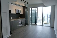 5 Defries Street 2707, Toronto, ON M5A 0W7
