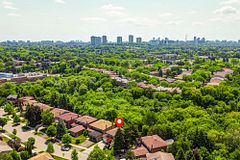 20 Saddletree Drive, Toronto, ON M2H 3L3