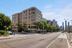 1177 Yonge Street 205, Toronto, ON M4T 2Y4