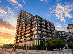 51 Trolley Crescent 1402, Toronto, ON M5A 0E9