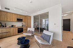 127 Broadway Avenue 1611, Toronto, ON M4P 1V4