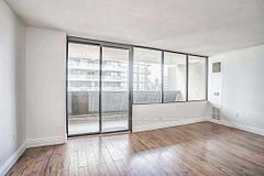 720 Spadina Avenue 1011, Toronto, ON M5S 2T9